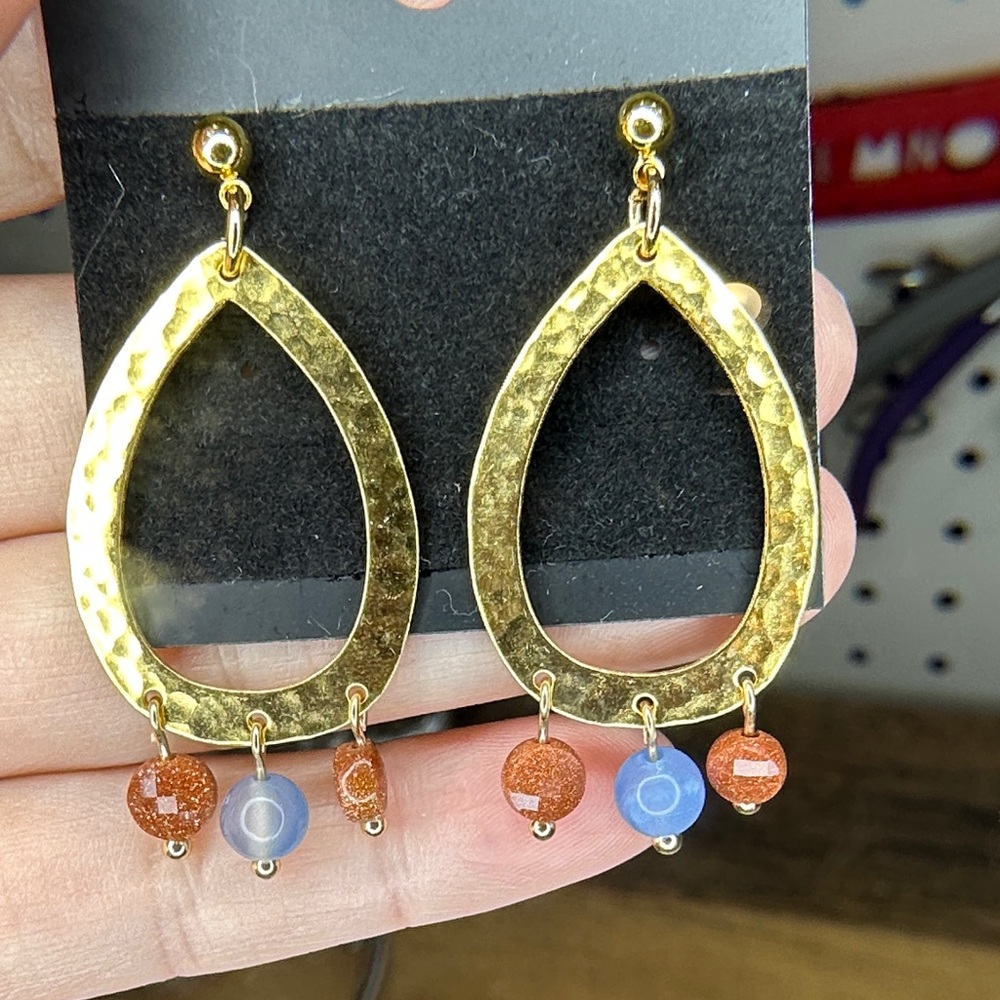 💛NEW Gold Teardrop Earrings with Blue and Brown Accents